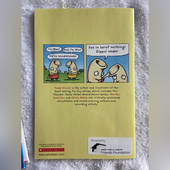 Scholastic Book Bundle - Picture 8 of 16